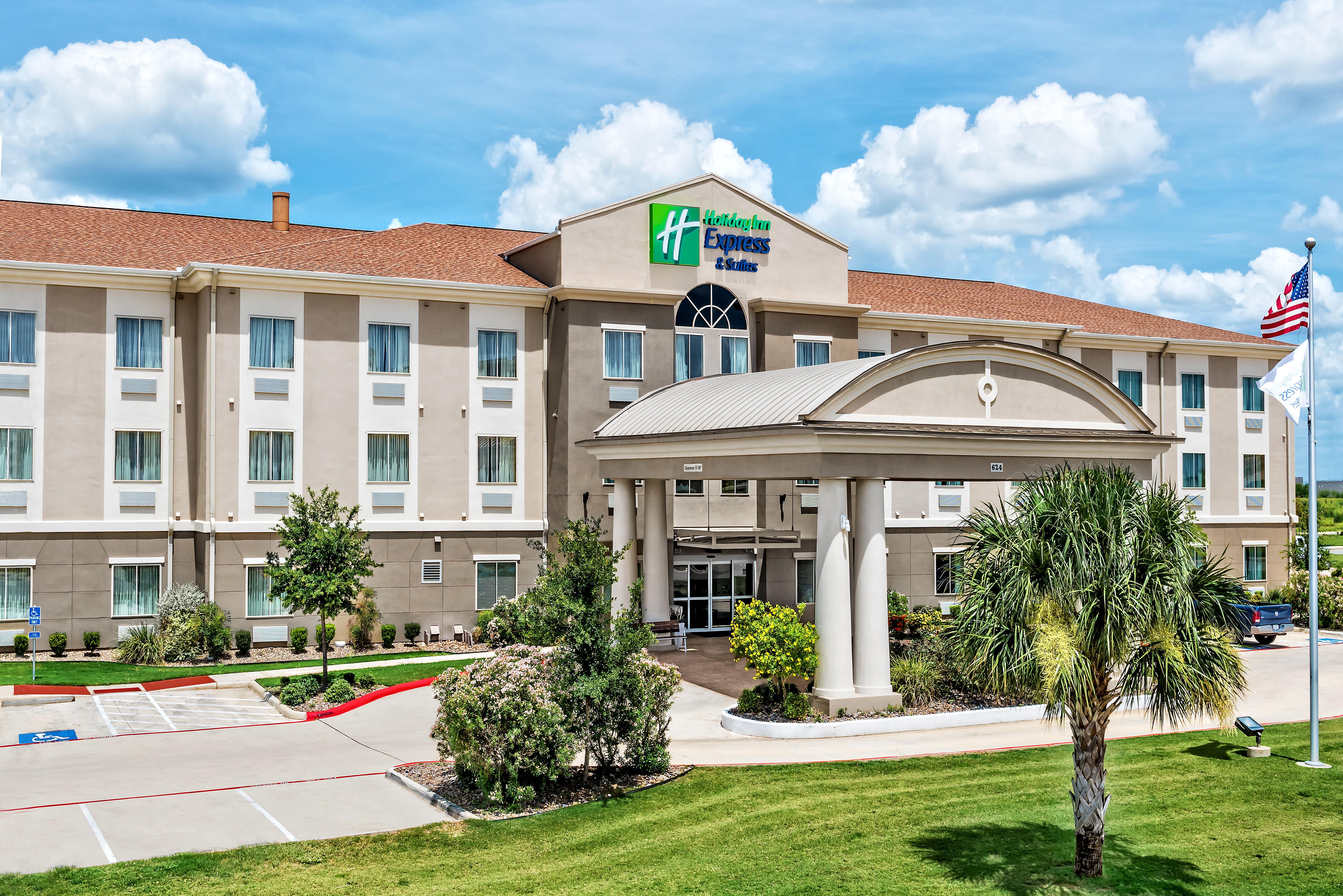 Holiday Inn Express & Suites Cotulla, An Ihg Hotel Exterior foto
